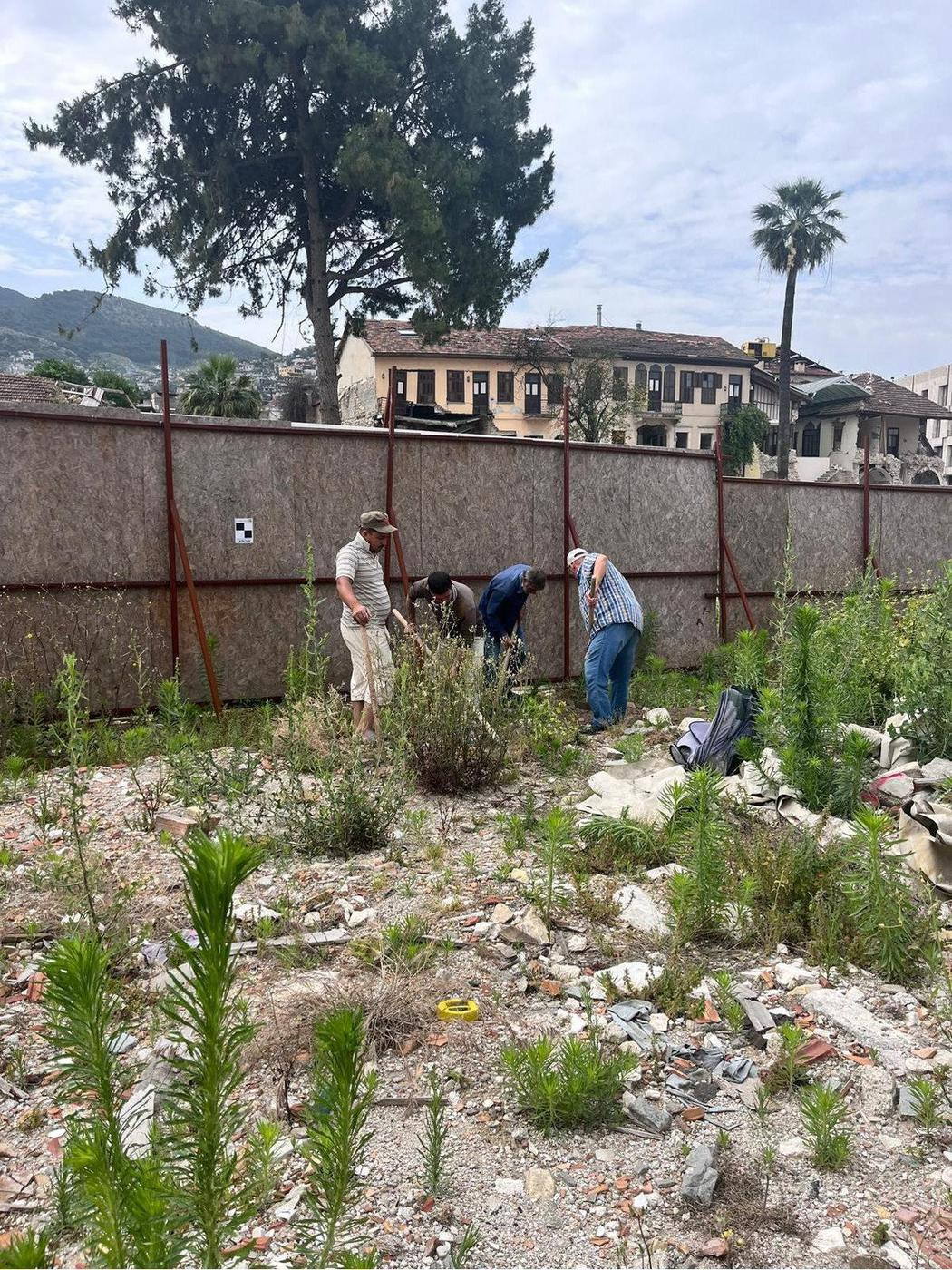 Kazı rölövesi çalışması — yıkım sonrası mevcut durum kaydı